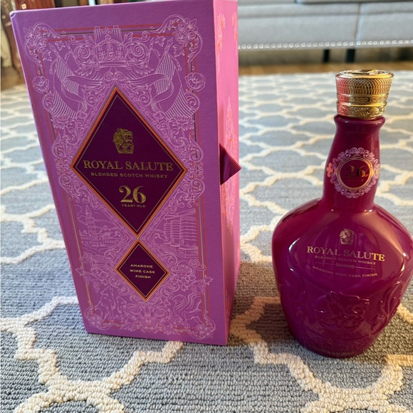 Empty bottle - Picture 5 of 6